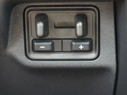 Used 2025 Ford Expedition Max Active AWD/4WD image 27