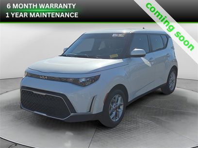Used 2025 Kia Soul LX w/ Option Group 015