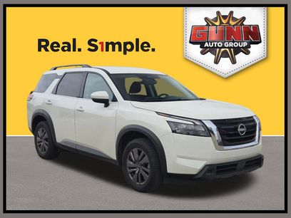 Used 2025 Nissan Pathfinder SV