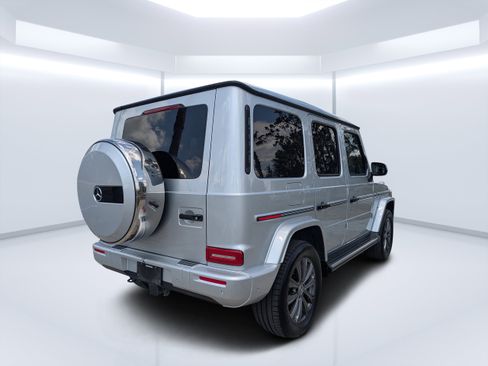 Used 2025 Mercedes-Benz G 550 image 4