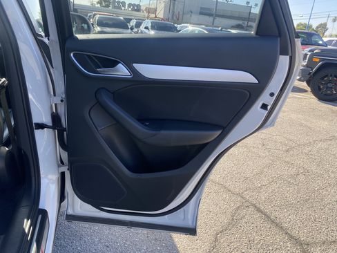 Used 2018 Audi Q3 2.0T Premium image 22