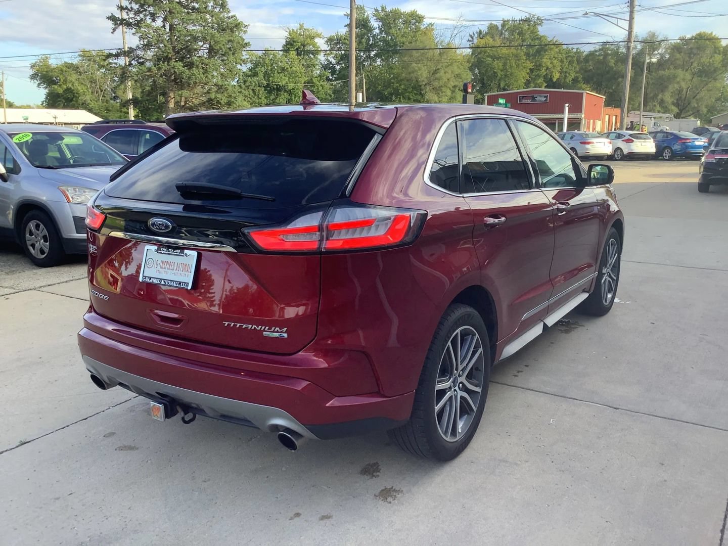 Used 2019 Ford Edge Titanium w/ Equipment Group 301A AWD/4WD image 8