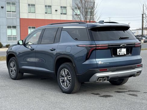 New 2026 Chevrolet Traverse LT w/ Driver Confidence Package image 14