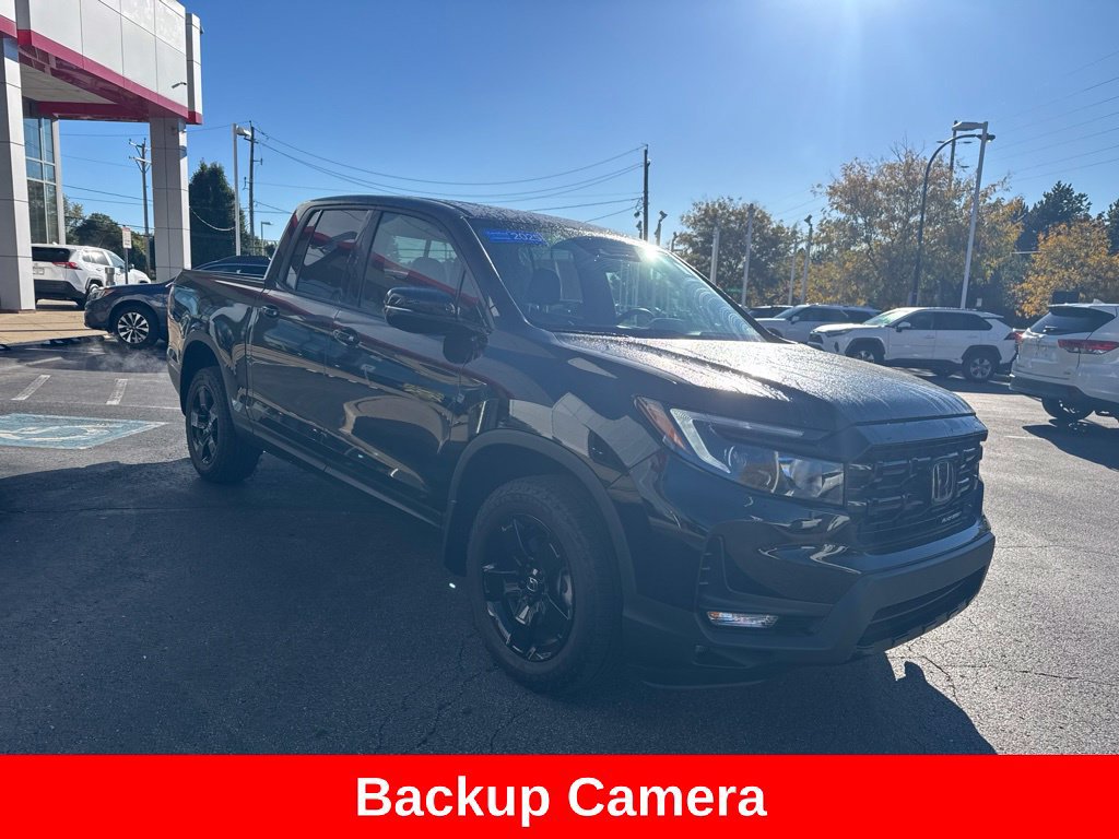 Used 2025 Honda Ridgeline Black Edition image 8