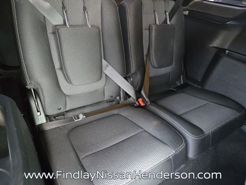 Used 2019 Ford Explorer XLT w/ Equipment Group 201A image 15