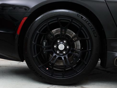 Used 2017 Dodge Viper SRT-10 image 11