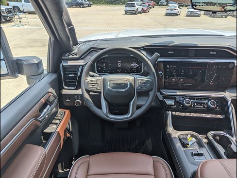 New 2026 GMC Sierra 2500 Denali Ultimate w/ Max Trailering Package AWD/4WD image 3
