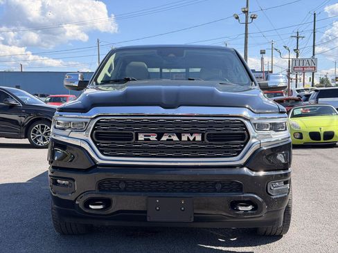 Used 2022 RAM 1500 Limited AWD/4WD image 2