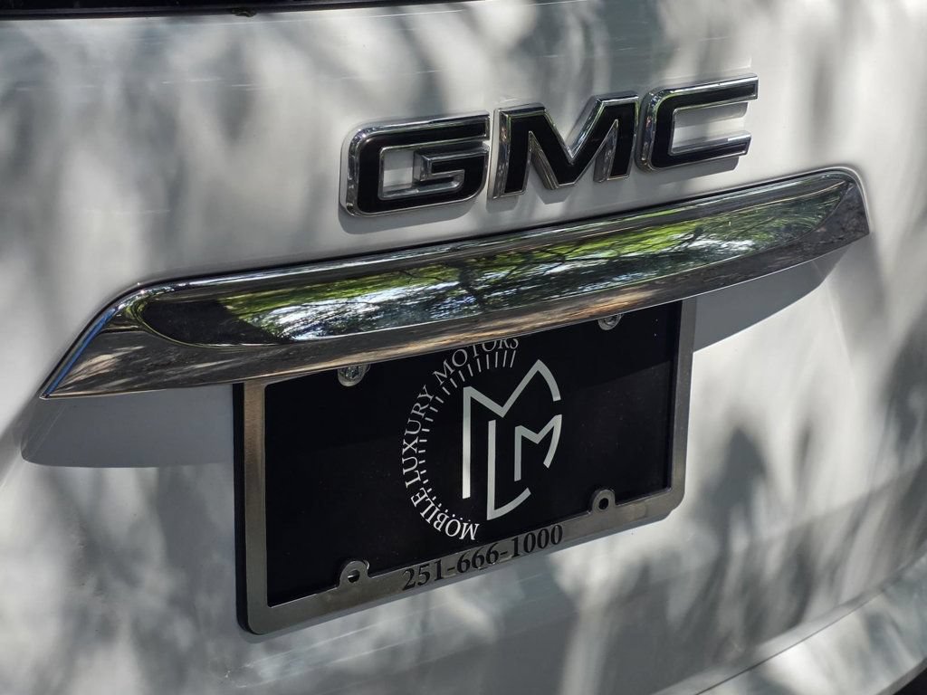 Used 2022 GMC Terrain SLE FWD image 24