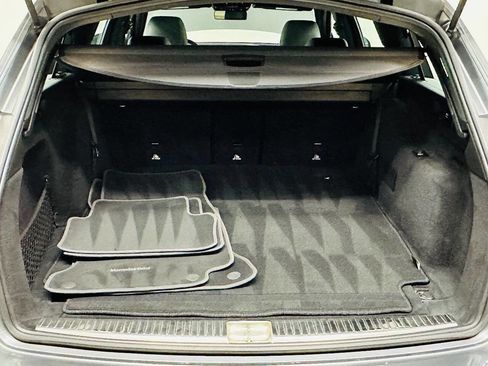 Used 2019 Mercedes-Benz E 450 E 450 4MATIC AWD 4dr Wagon image 28