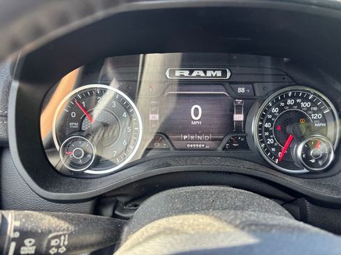 Used 2023 RAM 1500 Laramie AWD/4WD image 6