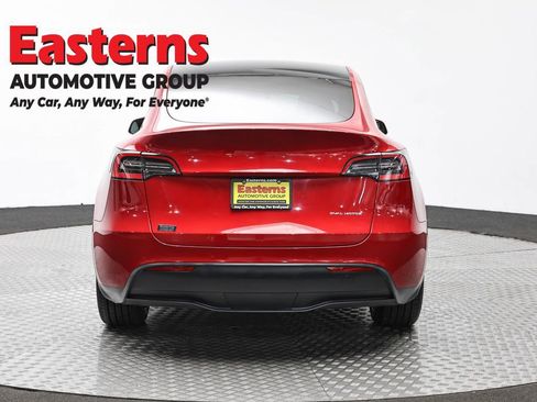 Used 2021 Tesla Model Y Long Range image 6