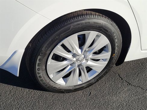 New 2025 Nissan Sentra S image 3