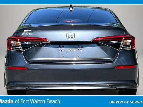 Used 2023 Honda Civic LX image 6