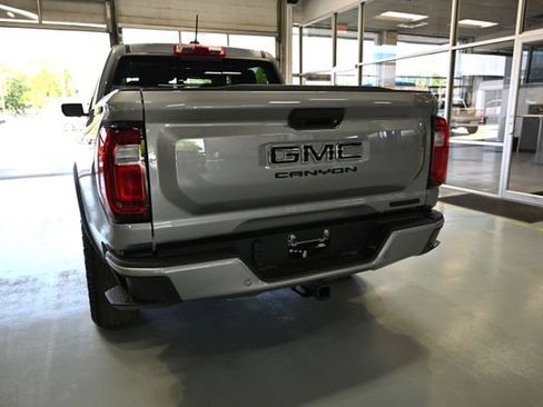 New 2026 GMC Canyon Elevation w/ Convenience Package AWD/4WD image 6