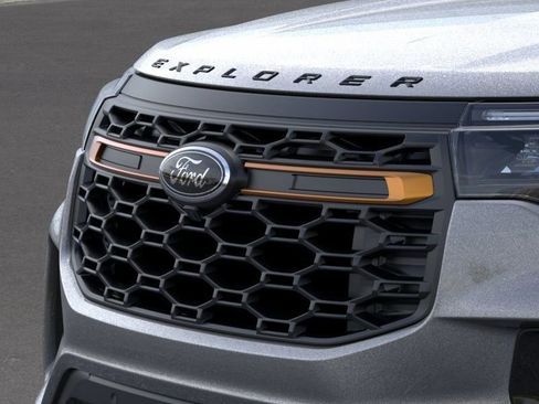 New 2026 Ford Explorer Tremor w/ Tremor Convenience Package image 18