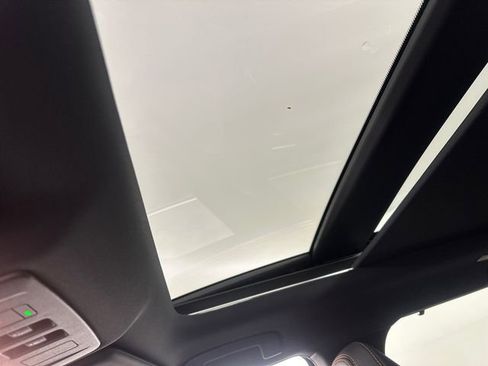 New 2025 Mitsubishi Outlander SEL image 34