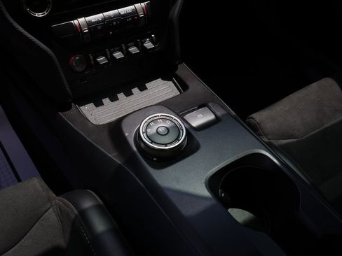 Used 2021 Ford Mustang Shelby GT500 w/ Technology Package RWD image 37