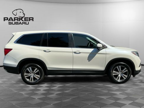 Used 2017 Honda Pilot EX image 6
