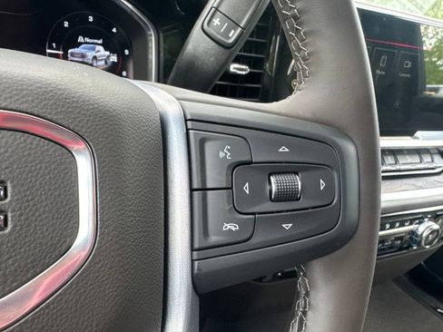 New 2026 GMC Sierra 1500 SLT w/ X31 Off-Road Package AWD/4WD image 25