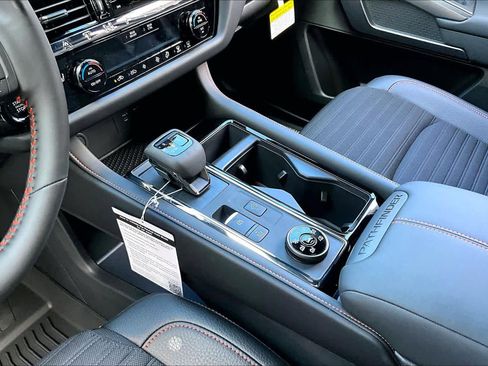 New 2026 Nissan Pathfinder Rock Creek image 7