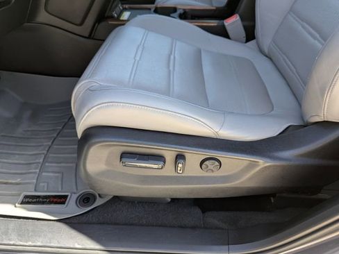 Used 2021 Honda CR-V Touring image 25