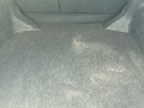 Used 2017 Toyota Corolla SE FWD image 31