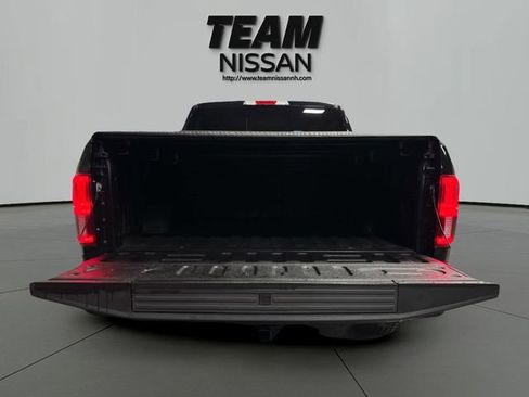 Used 2019 Ford F150 Platinum w/ Equipment Group 701A Luxury AWD/4WD image 6