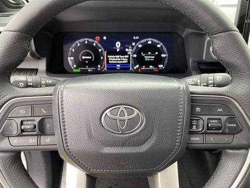 New 2026 Toyota 4Runner 4WD image 16