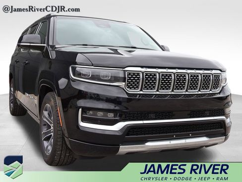 Used 2024 Jeep Grand Wagoneer L 4WD image 6