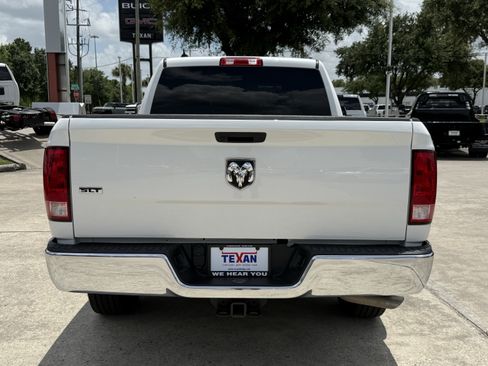 Used 2023 RAM 1500 Classic SLT w/ Trailer Tow Group RWD image 5