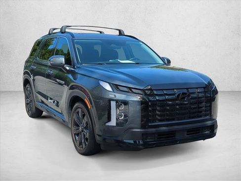 Used 2024 Hyundai Palisade XRT FWD image 3
