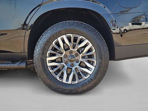 New 2026 Chevrolet Tahoe Z71 w/ Z71 Off-Road Package AWD/4WD image 10