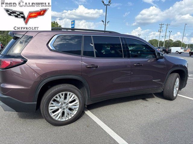 Used 2025 GMC Acadia Elevation w/ Elevation Premium Package FWD image 3