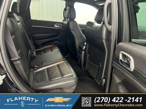 Used 2019 Jeep Grand Cherokee Limited AWD/4WD image 13