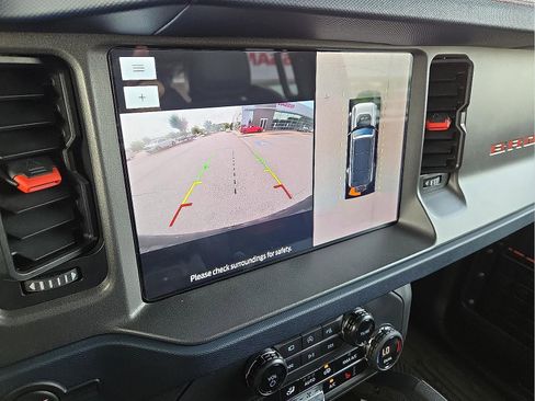 Used 2024 Ford Bronco Raptor image 18
