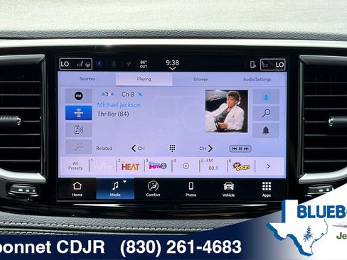 New 2026 Chrysler Pacifica Select w/ S Appearance Package FWD image 18