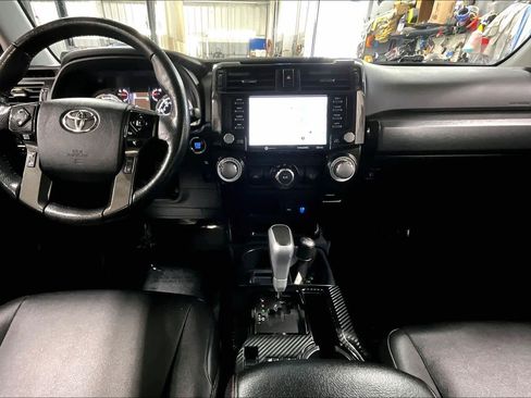 Used 2023 Toyota 4Runner TRD Off-Road Premium w/ Off Road Premium Plus Package image 15