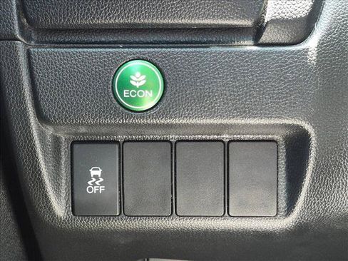 Used 2018 Honda Fit Sport image 16