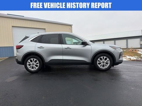Used 2023 Ford Escape Active w/ Tech Pack #1 image 3