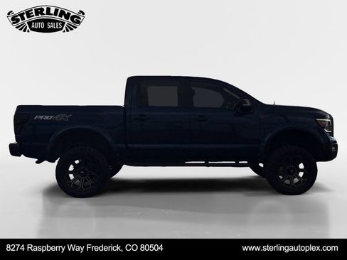 Used 2020 Nissan Titan PRO-4X w/ Pro-4x Convenience Package image 6