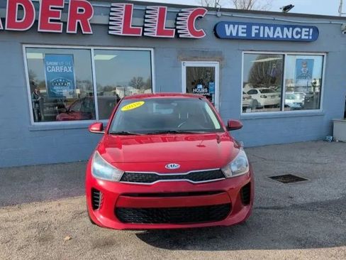 Used 2018 Kia Rio S FWD image 2