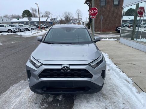 Used 2023 Toyota RAV4 LE image 7