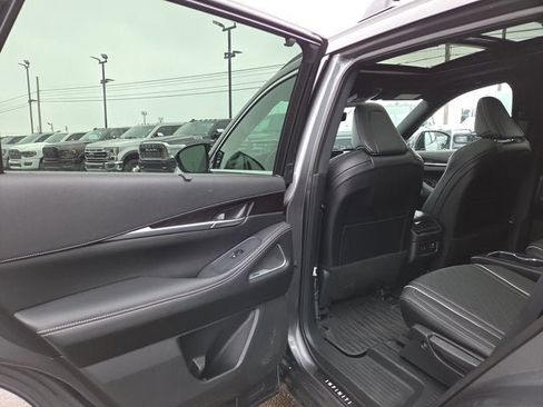 Used 2023 INFINITI QX60 Autograph image 11
