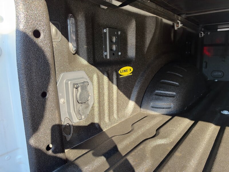 Used 2024 Ford F350 Limited w/ FX4 Off-Road Package AWD/4WD image 37