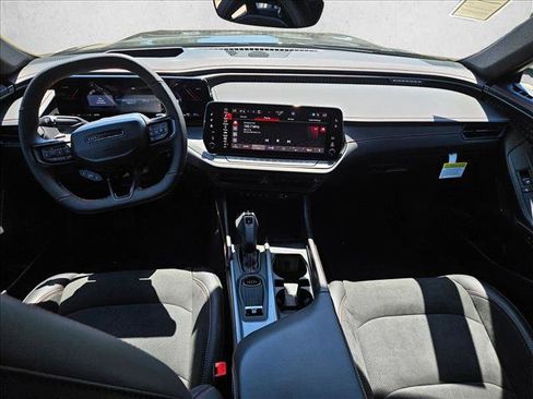 New 2026 Dodge Charger R/T AWD/4WD image 11