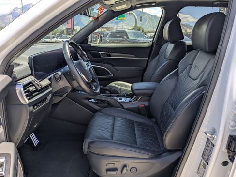 Certified 2025 Kia Telluride SX Prestige X-Line AWD/4WD image 25