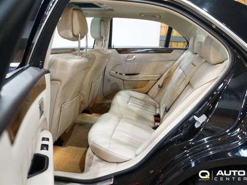 Used 2014 Mercedes-Benz E 250 E 250 Base BlueTEC® 4MATI image 31