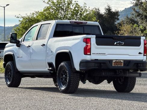 Certified 2024 Chevrolet Silverado 2500 ZR2 w/ ZR2 Bison Edition image 6