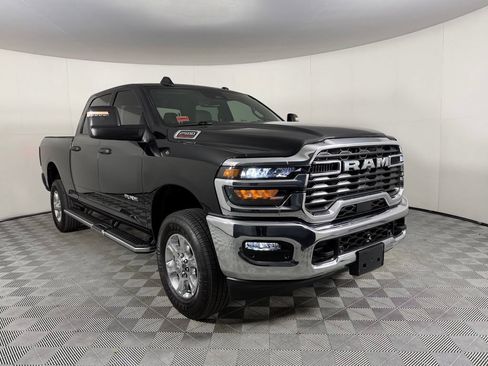 Used 2026 RAM 2500 Big Horn AWD/4WD image 5
